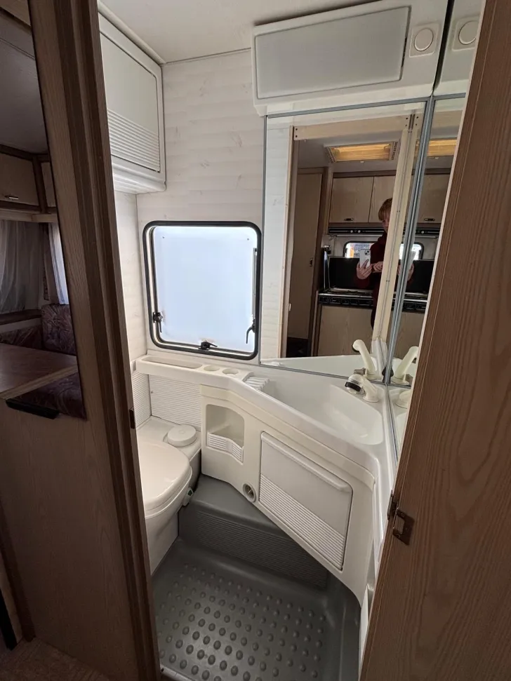 Fahrzeugbild Bürstner Scala 480 TN top gepflegt #9