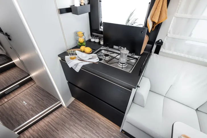 Fahrzeugbild Mobilvetta KEA I 86, MJ26, STANDKLIMA, TV, WIFI, PREMIUM. #14