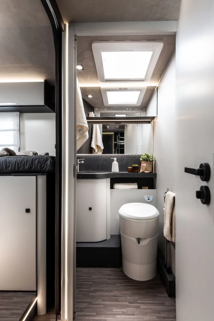 Fahrzeugbild Mobilvetta KEA I 86, MJ26, STANDKLIMA, TV, WIFI, PREMIUM. #17