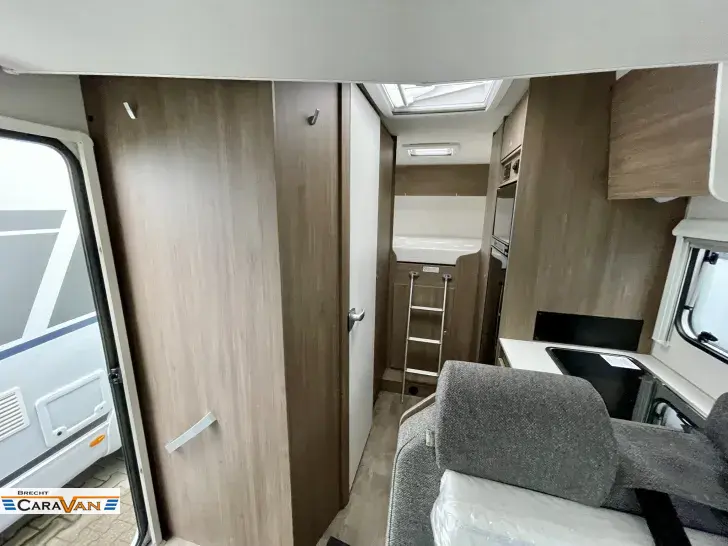 Fahrzeugbild Carado T 334S Hubbett #8