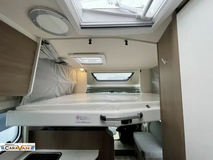 Fahrzeugbild Carado T 334S Hubbett #4