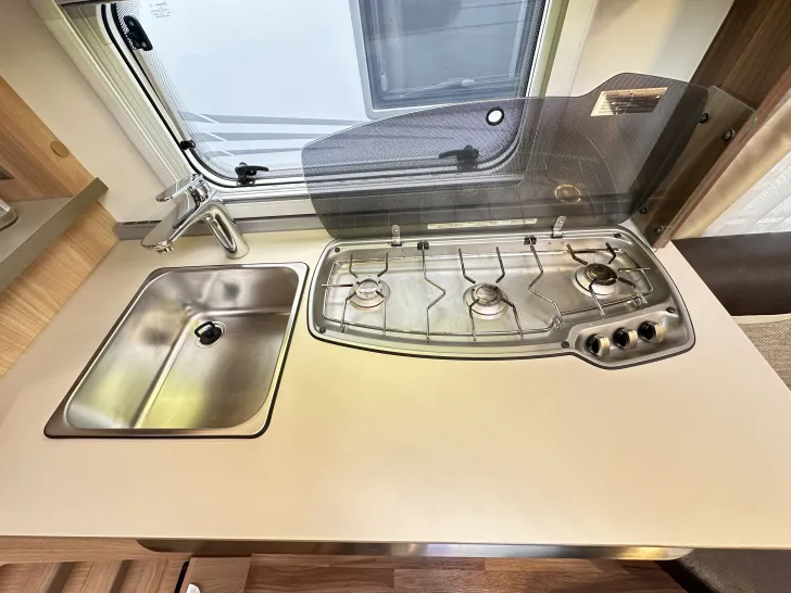 Fahrzeugbild Tabbert Da Vinci 700 KD Rangierhilfe #17