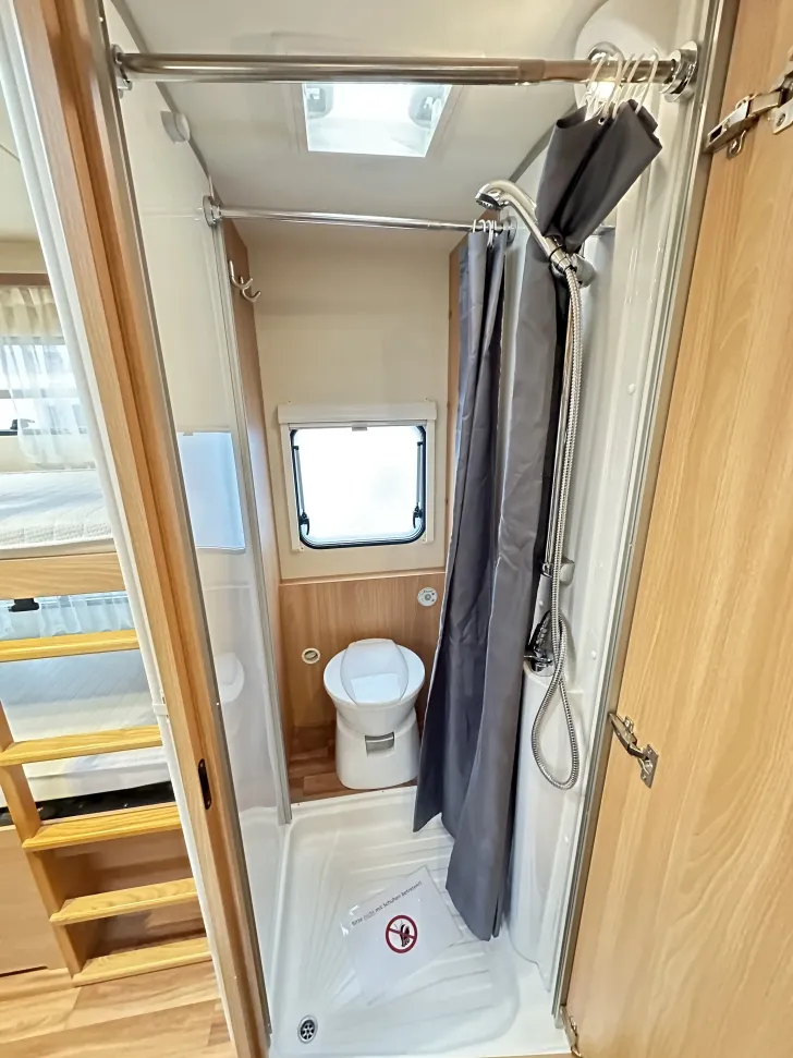 Fahrzeugbild Tabbert Da Vinci 700 KD Rangierhilfe #20