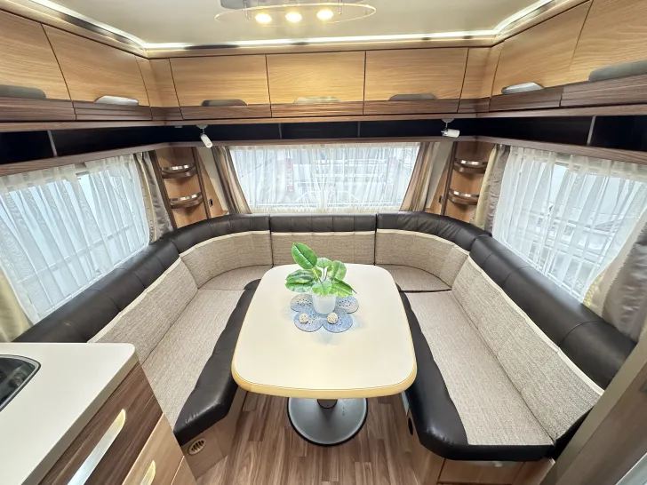 Fahrzeugbild Tabbert Da Vinci 700 KD Rangierhilfe #11