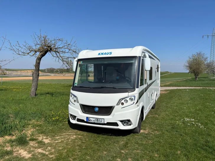 Fahrzeugbild Knaus V-Liner 650MG #1