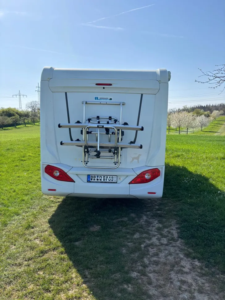 Fahrzeugbild Knaus V-Liner 650MG #3