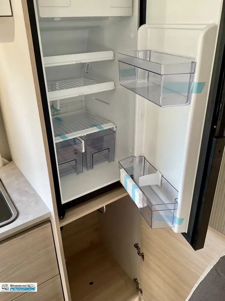 Fahrzeugbild Forster V 599 VB5 Flip mit Aufstelldach #9