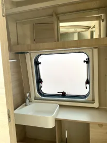 Fahrzeugbild Forster V 599 VB5 Flip mit Aufstelldach #10