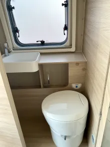 Fahrzeugbild Forster V 599 VB5 Flip mit Aufstelldach #11