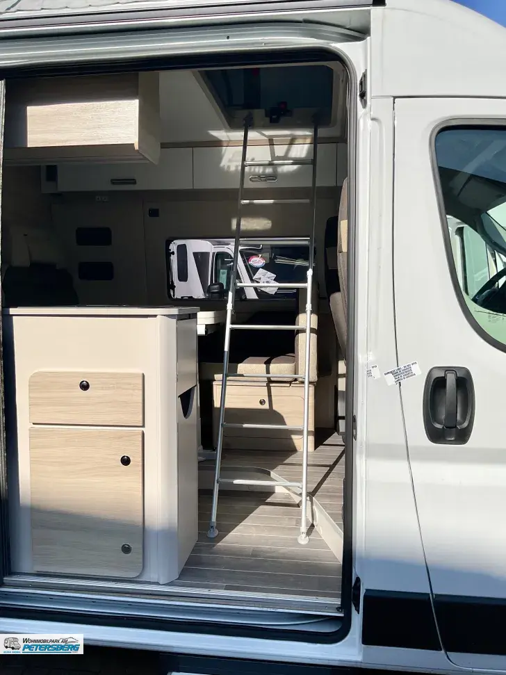 Fahrzeugbild Forster V 599 VB5 Flip mit Aufstelldach #16