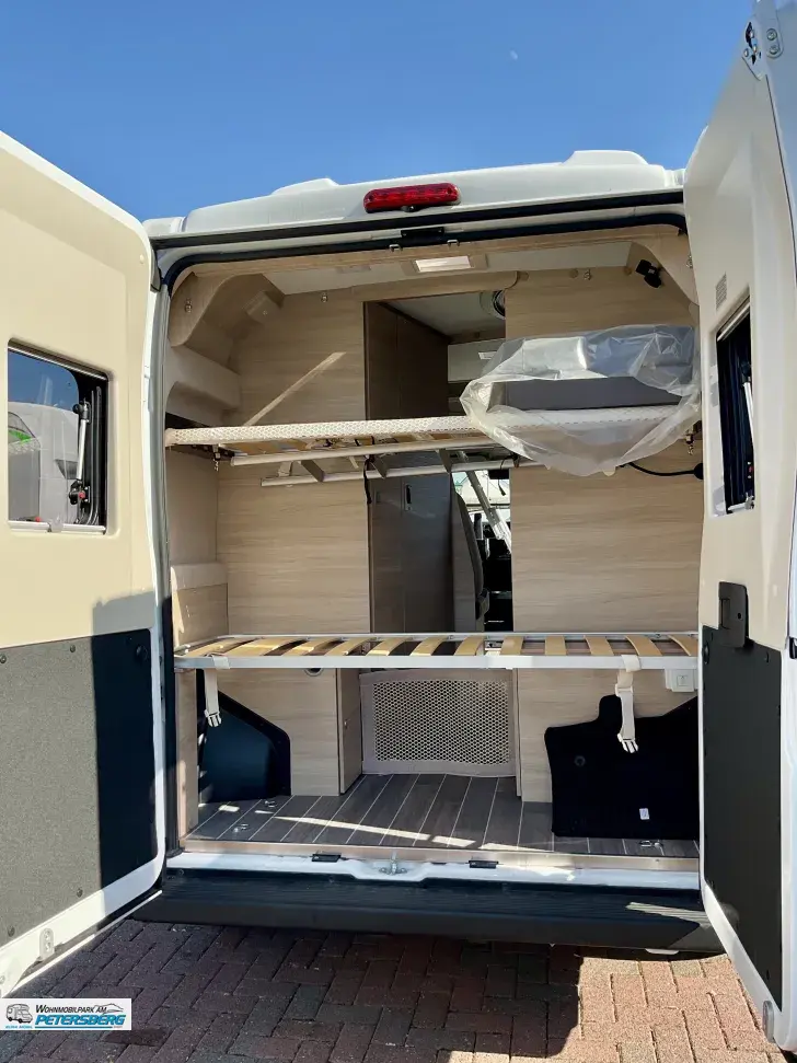 Fahrzeugbild Forster V 599 VB5 Flip mit Aufstelldach #17