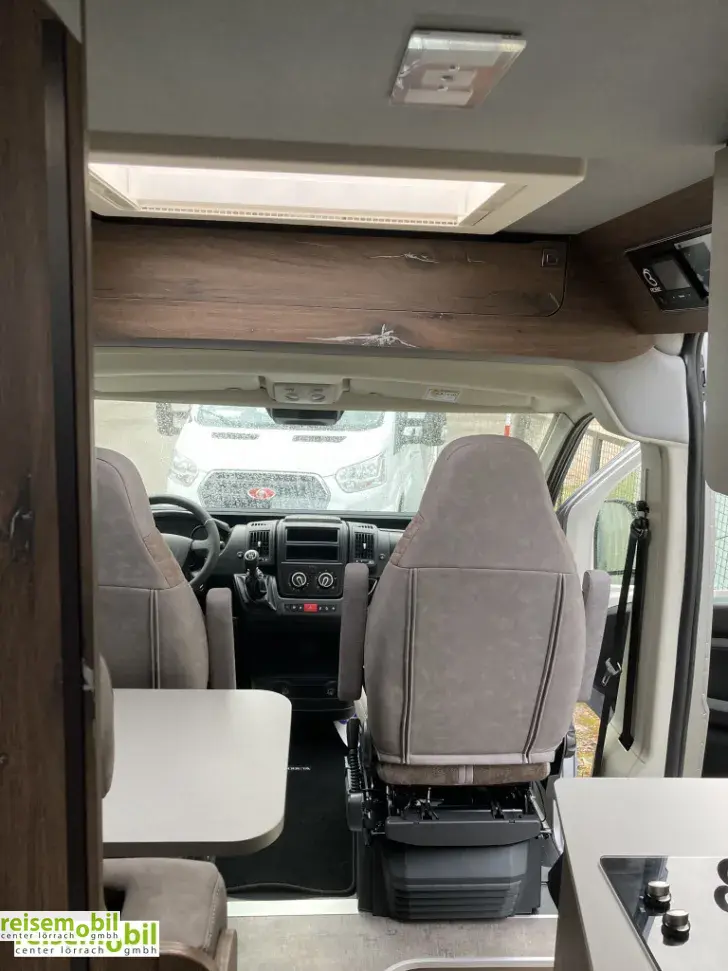 Fahrzeugbild Robeta Helios HDI 2,2l 165 PS Markise.Solar.Autom. #10