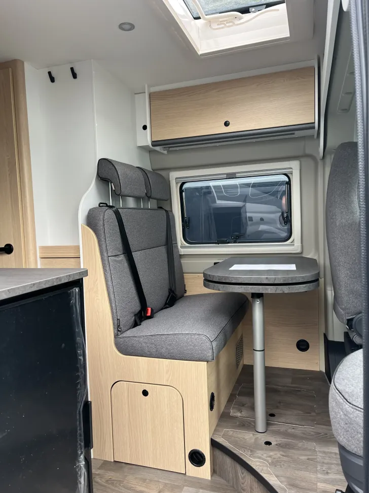 Fahrzeugbild Sunlight Camper Van CLIFF 601 Adventure Edition Etagenbett im Heck* #5