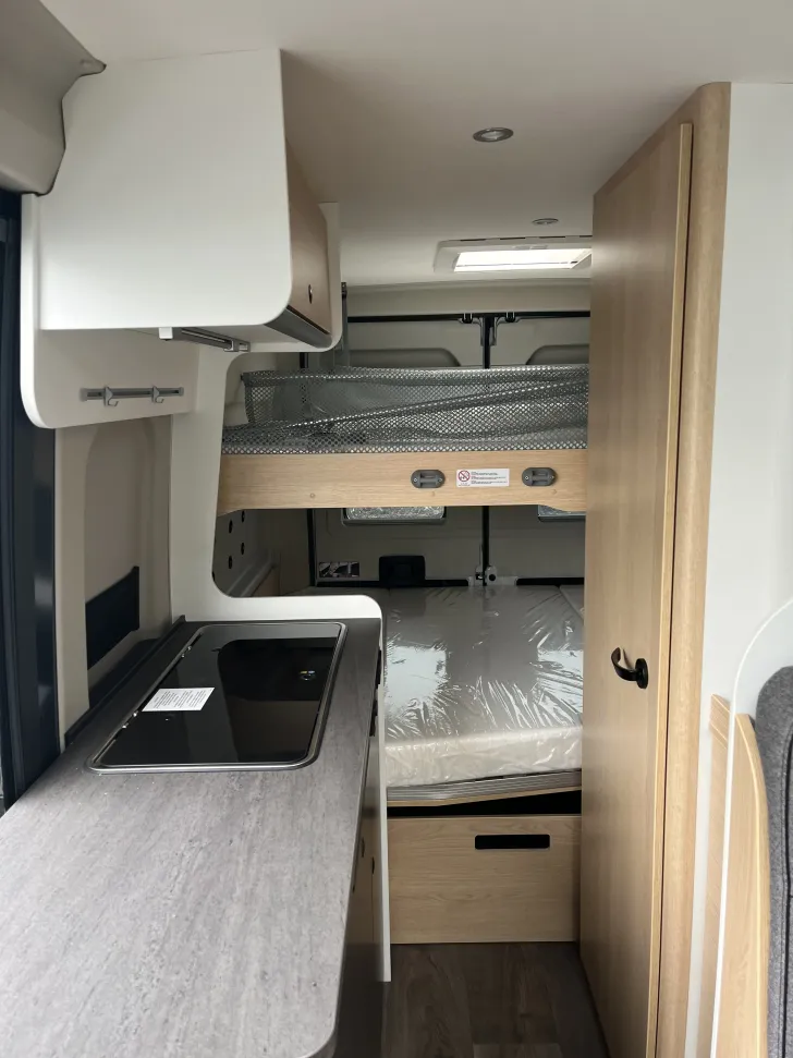 Fahrzeugbild Sunlight Camper Van CLIFF 601 Adventure Edition Etagenbett im Heck* #6