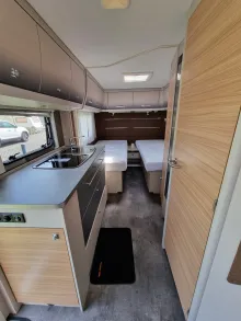 Grundriss Nacht Dethleffs Generation 515 LE Neuwertig