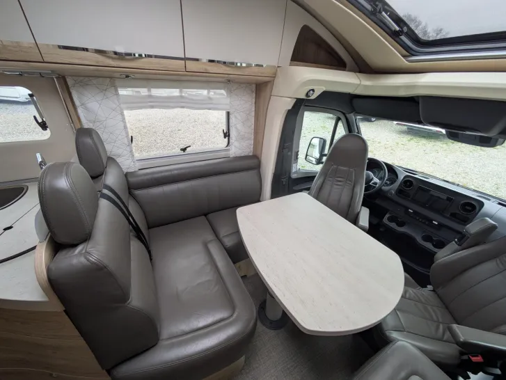 Fahrzeugbild Eura Mobil Profila T 696 EB 170PS/Autom/Klima/Navi/Alu/4,5t #10