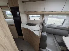 Fahrzeugbild Eura Mobil Profila T 696 EB 170PS/Autom/Klima/Navi/Alu/4,5t #12