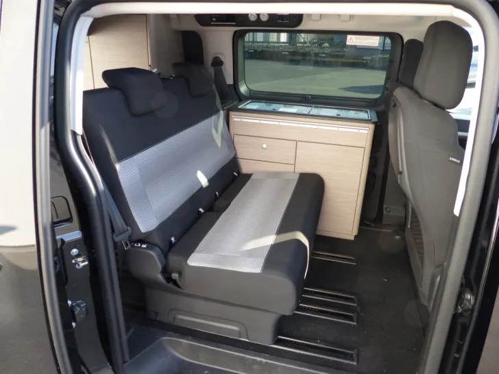 Fahrzeugbild Pössl CAMPSTER, Autom., Heizung, Navi, Xenon #16