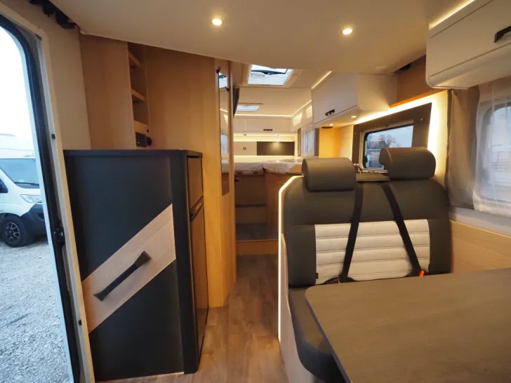 Fahrzeugbild Sunlight T 670 S Adventure Edition, Hubbett, uvm. #4