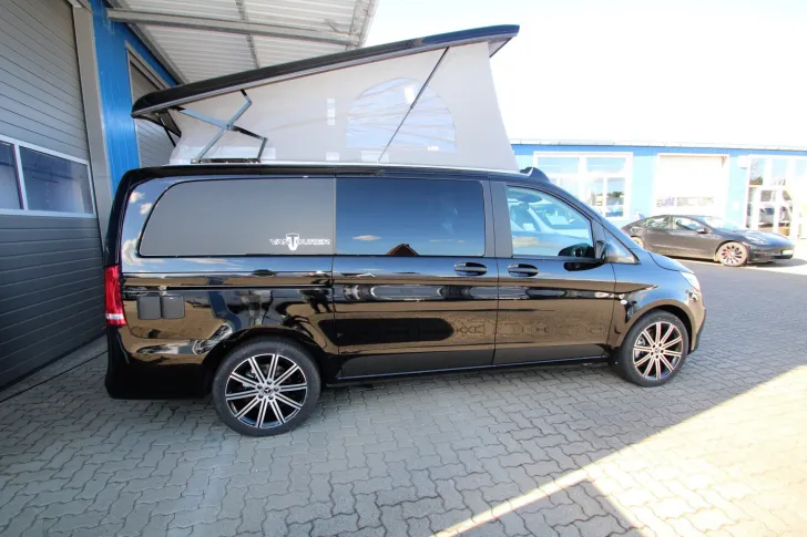 Fahrzeugbild VanTourer Urban Prime 237 PS #2