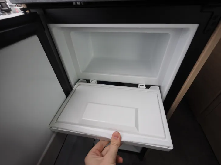 Fahrzeugbild Roadcar R 540, Aufstelldach, Markise, Isofix, Radträger #10