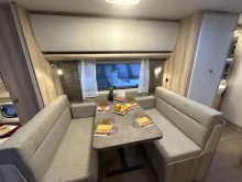 Fahrzeugbild Hobby De Luxe 540 KMFe #9