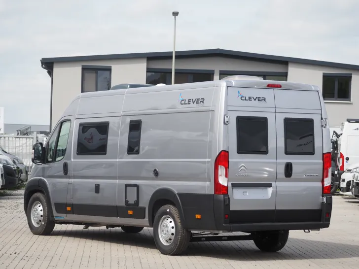 Fahrzeugbild Clever Runner, Markise, Radträger, Assist., Designpak. #3