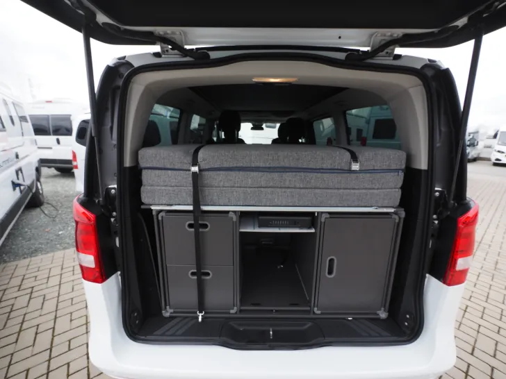 Fahrzeugbild Pössl VANSTAR V-Klasse 250d, Allrad, Campbox, Nav #5