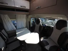 Fahrzeugbild Pössl Roadcruiser Revolution, el. Hubbett + Längsbett #6