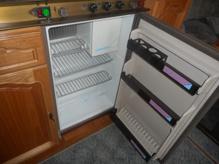 Fahrzeugbild Tabbert Comtesse 530 E 1.Hand Einzelbetten Vorzelt #9