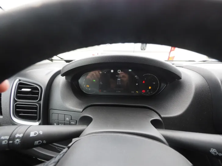 Fahrzeugbild Pössl Roadcruiser Revolution, El. Hubbett, Safetypack #16