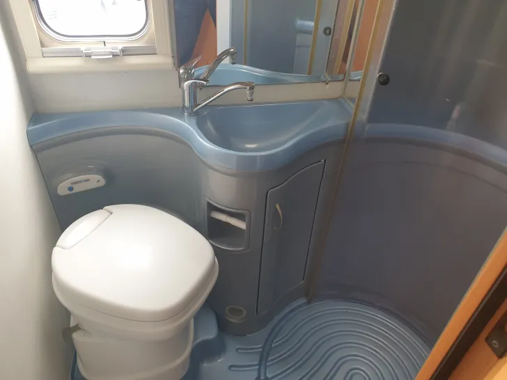 Fahrzeugbild NobelART T 7000 Elegance Sondermodell Liner 2 #9