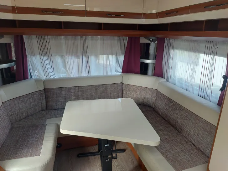 Fahrzeugbild Hobby Excellent 495 UL Sehr gepflegt #3