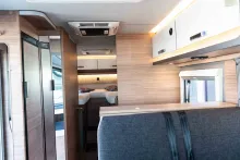 Fahrzeugbild Weinsberg CaraCore 700 MEG Dachklima | Aguti-Sitze #7