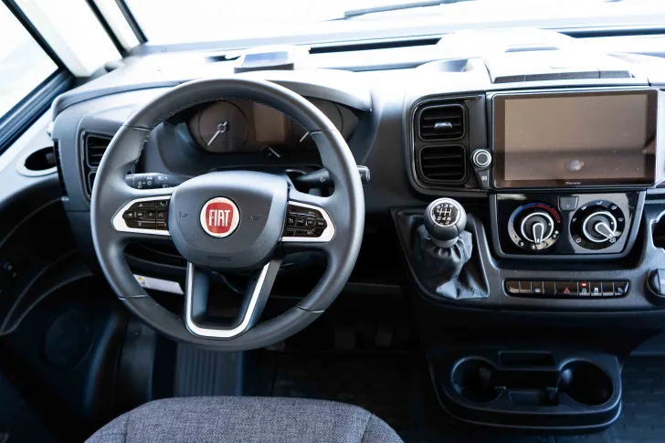 Fahrzeugbild Weinsberg CaraCore 700 MEG Dachklima | Aguti-Sitze #17