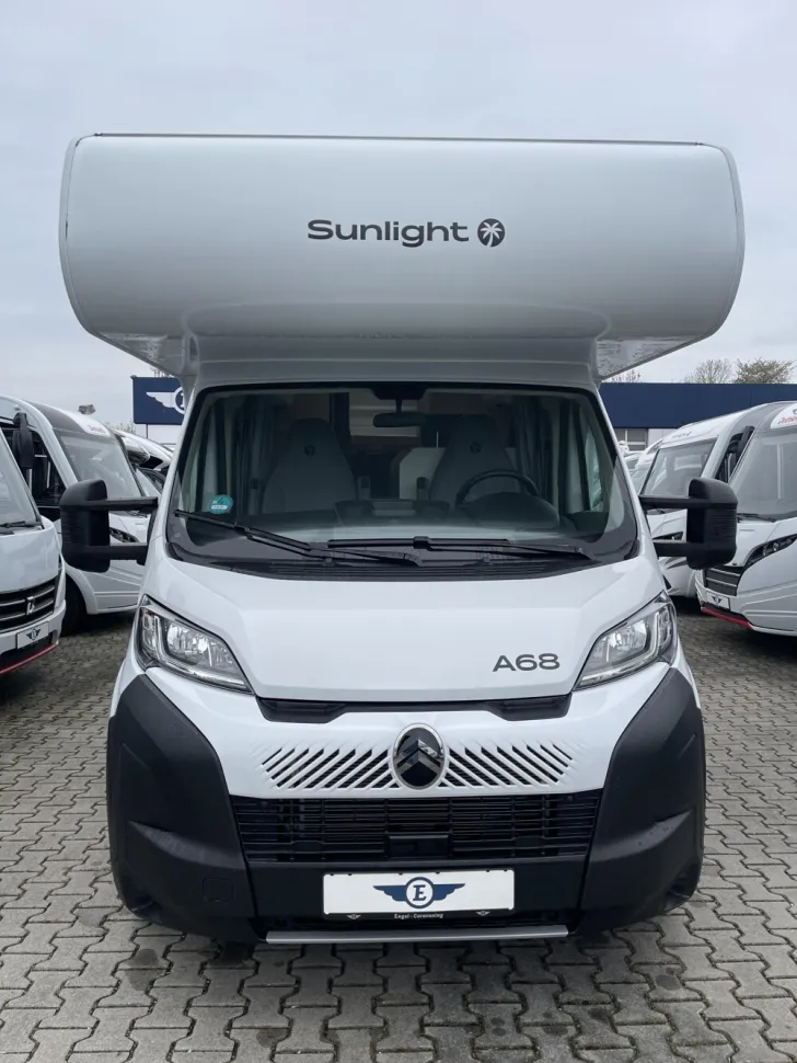 Fahrzeugbild Sunlight A 68 #2