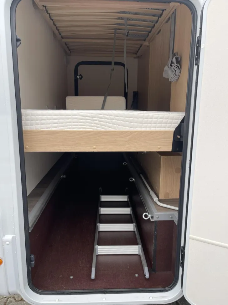 Fahrzeugbild Sunlight A 68 #9