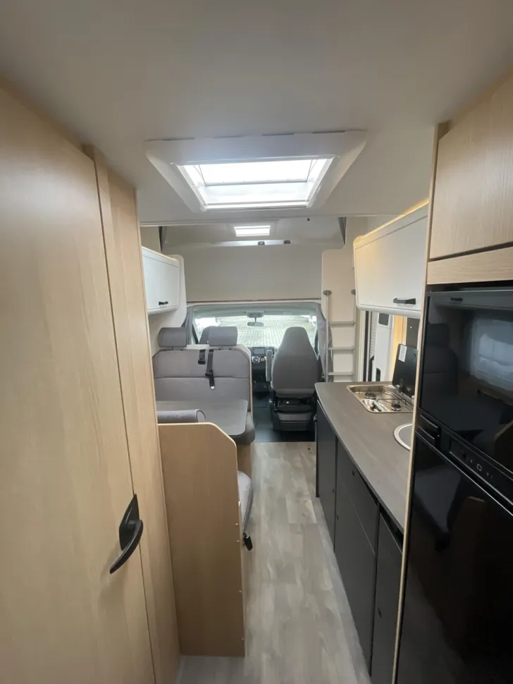 Fahrzeugbild Sunlight A 68 #17