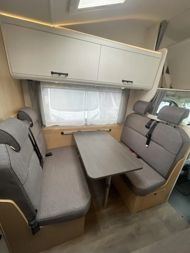 Fahrzeugbild Sunlight A 68 #20