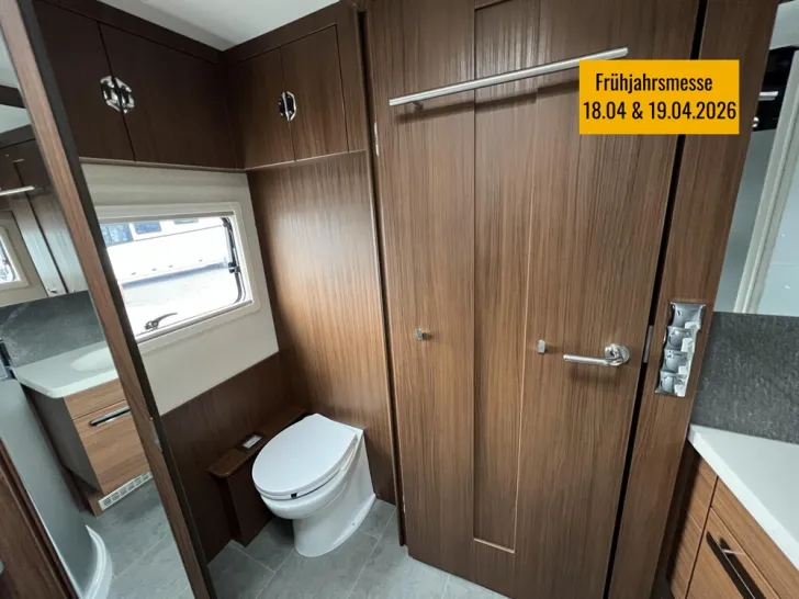 Fahrzeugbild Niesmann + Bischoff Flair 880 LE #20