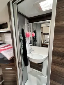 Fahrzeugbild Laika Ecovip H 2109 - Vermittlungsverkauf - #25