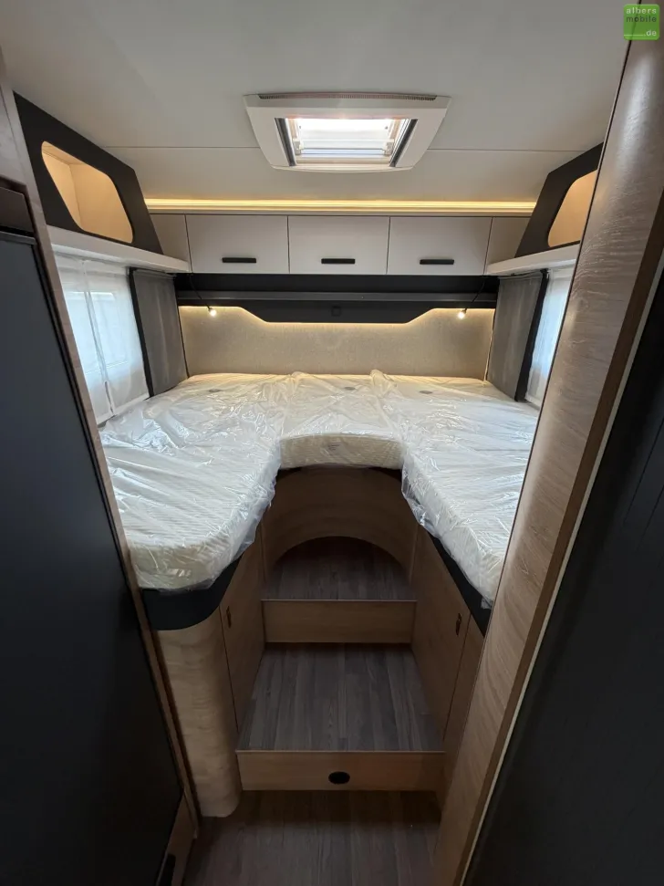 Fahrzeugbild Knaus L!VE WAVE BLACK SELECTION 650 MEG L-Sitzgruppe #17