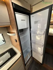 Fahrzeugbild Knaus Van TI 650 MEG VANSATION Fahrradträger / Rahmenfenster #8
