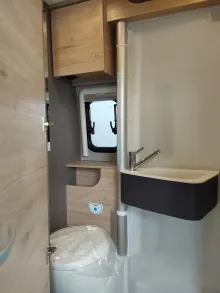 Fahrzeugbild Dethleffs Globetrail Active 600 DS Fiat Schlafach+Markise #11