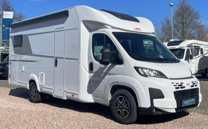 Fahrzeugbild LMC Tracer 730 EL Verfüg./Sparen Sie 9.271,- € #2