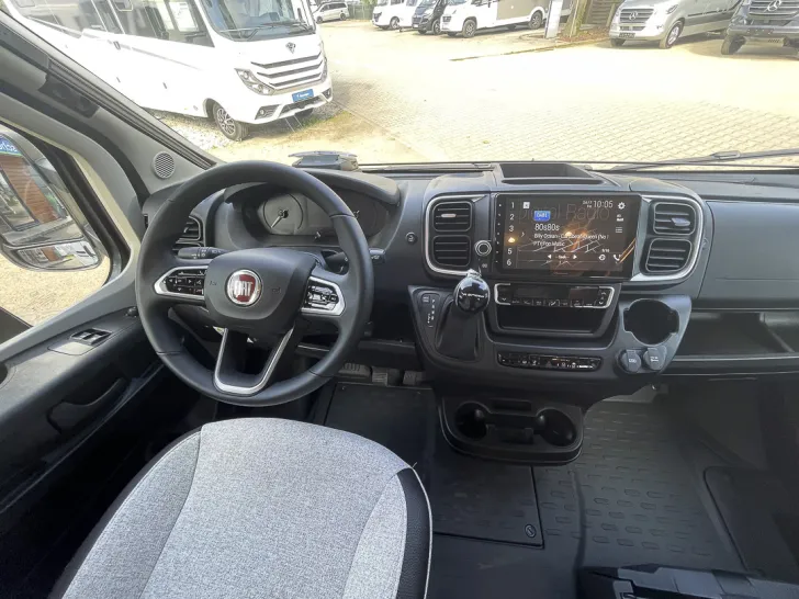 Fahrzeugbild Knaus SKY TI 700 MEG Platinum Selection*Automatik #16