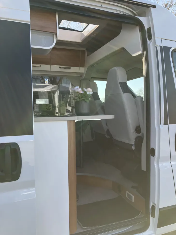 Fahrzeugbild VanTourer 600 D *Totwinkelassistent*Automatik* #8