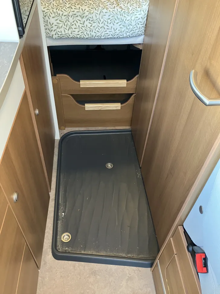 Fahrzeugbild VanTourer 600 D *Totwinkelassistent*Automatik* #26