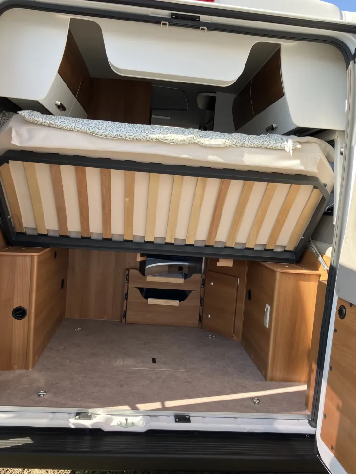 Fahrzeugbild VanTourer 600 D *Totwinkelassistent*Automatik* #36