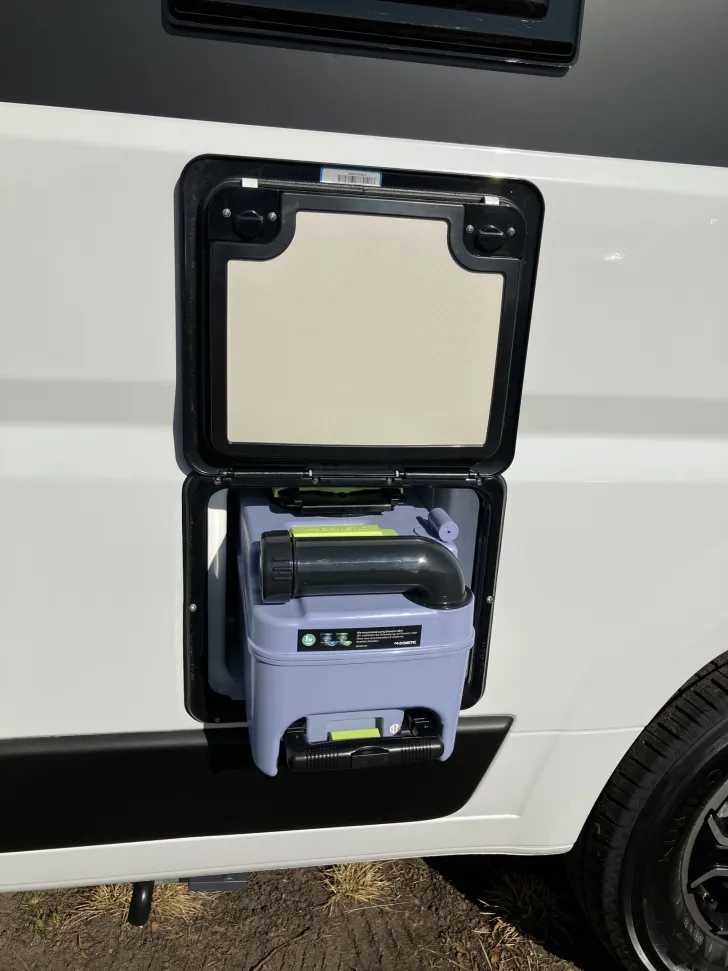 Fahrzeugbild VanTourer 600 D *Totwinkelassistent*Automatik* #41